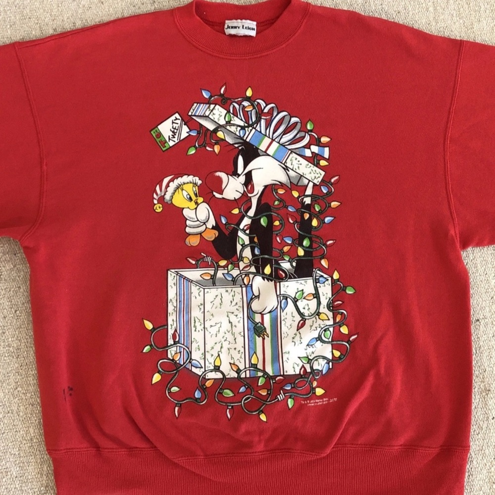 Vintage 90’s LOONEY TUNES Christmas sweatshirt size L, 1994